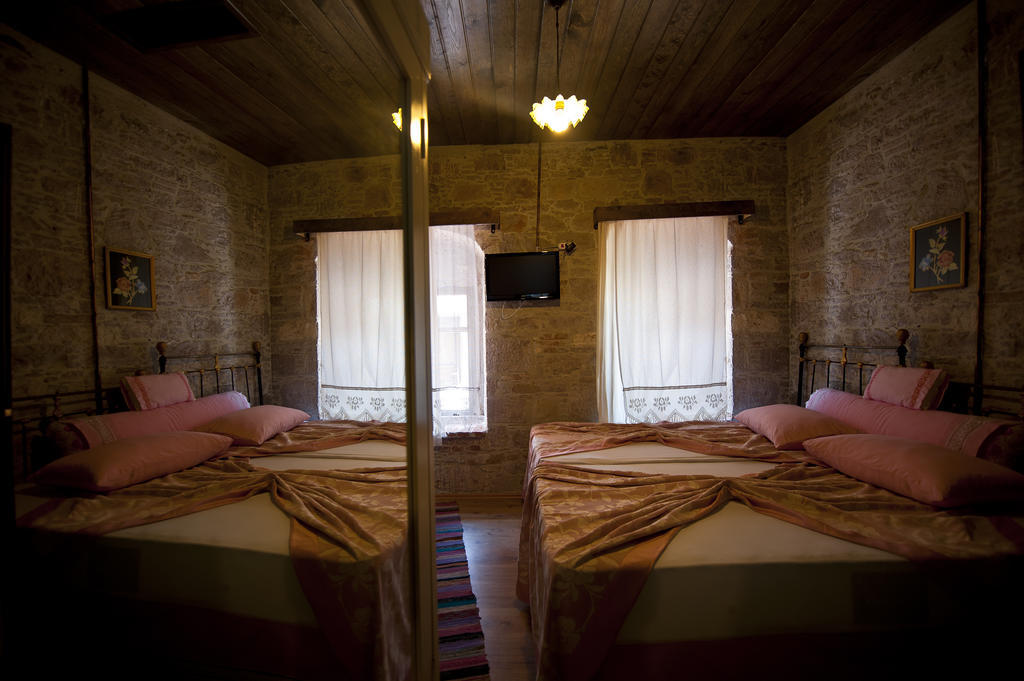 Mahzen Hotel Ayvalik Room photo